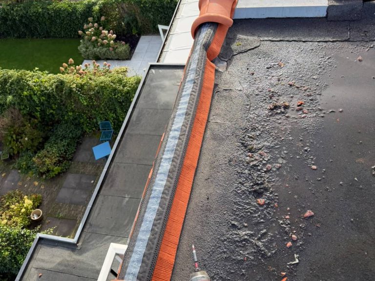Nokvorst reparatie in Sassenheim door Dakdekker Specialist de Duinen